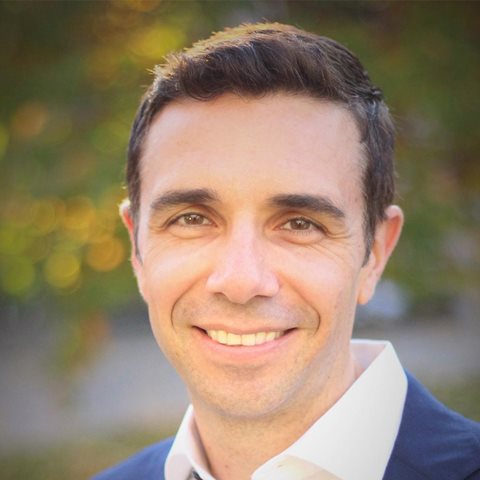 This is a profile image of Angus McOuat